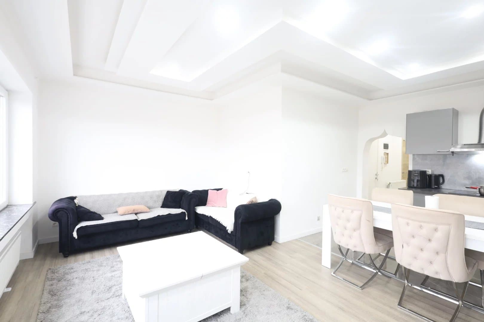 appartement 2 chambres avec balcon - petite copropriété (1)