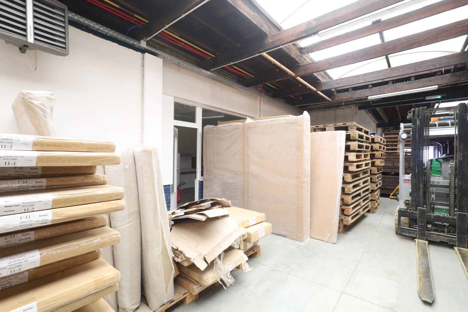 Entrepôt à louer à Schaerbeek – 1.100 m² (15)