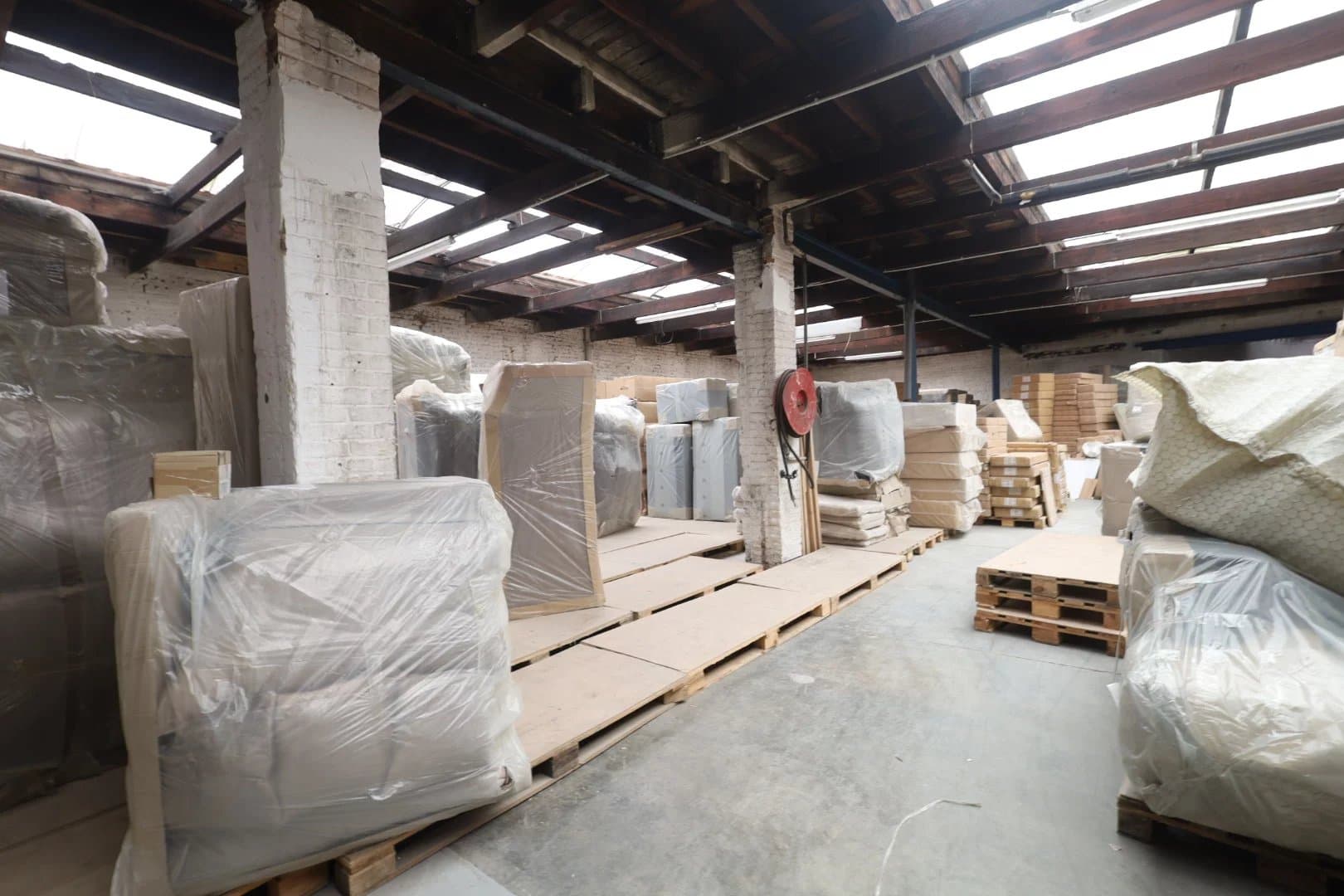 Entrepôt à louer à Schaerbeek – 1.100 m² (9)