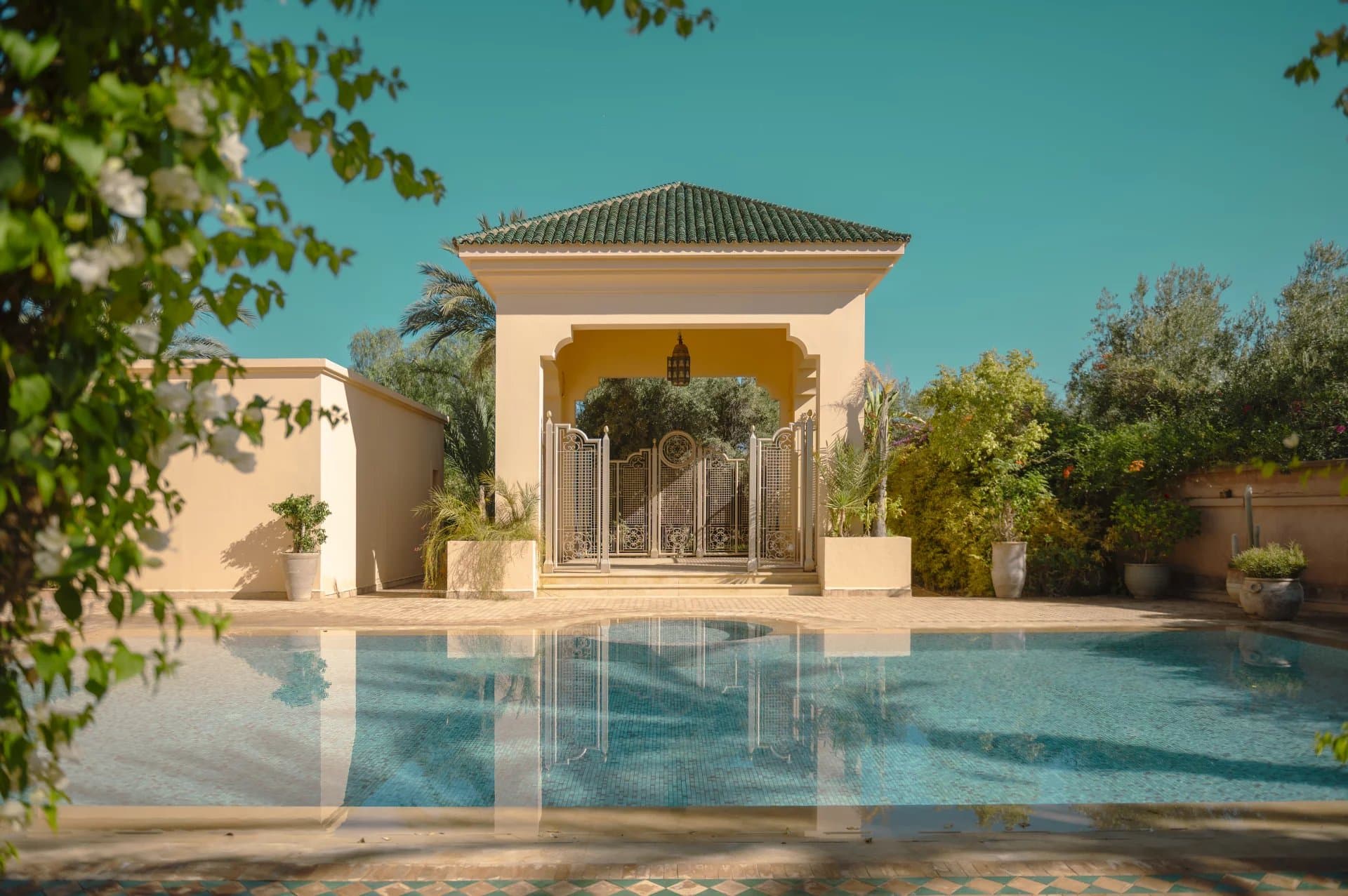 magnifique villa vers le golfe d'Amelkis (11)