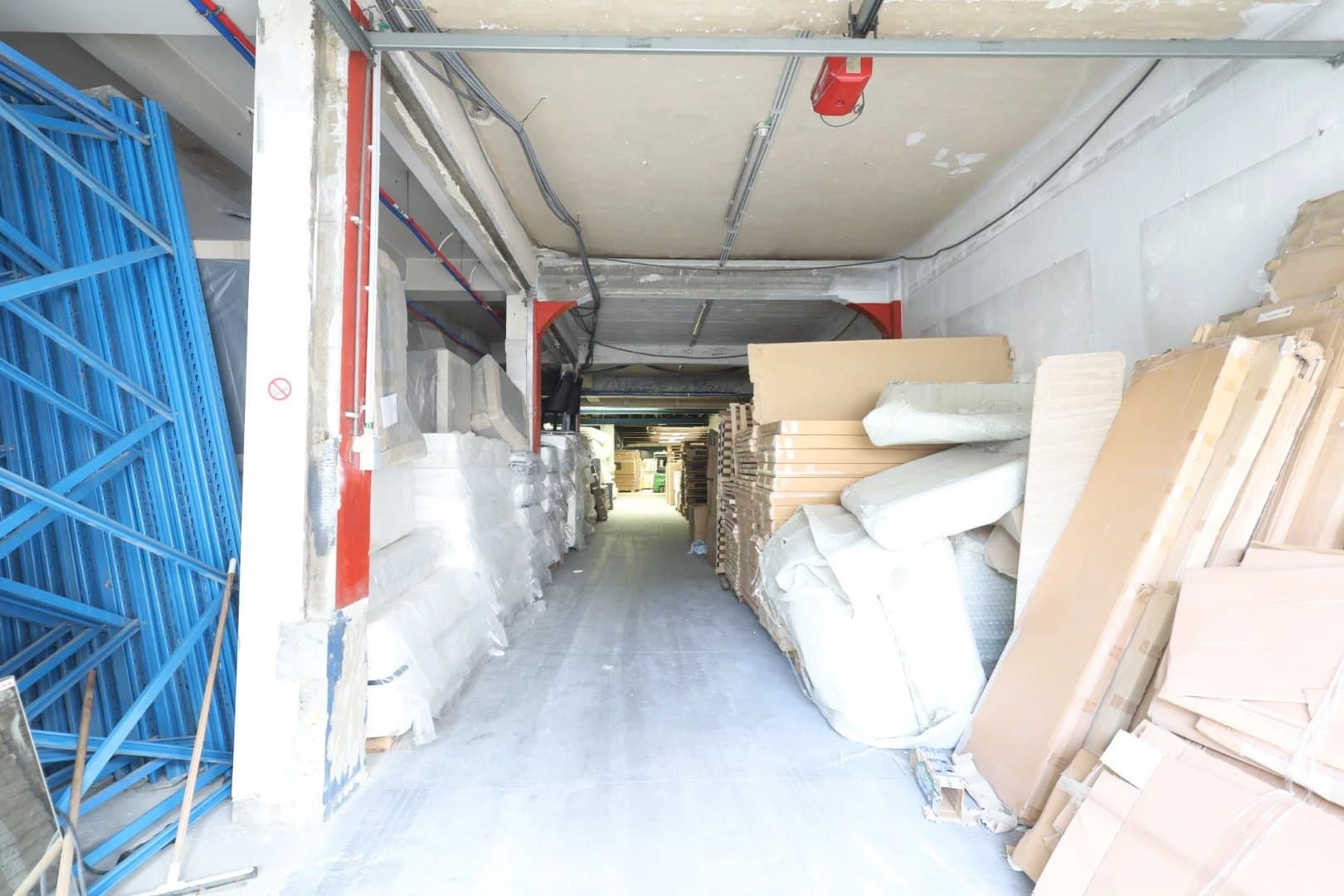 Entrepôt à louer à Schaerbeek – 1.100 m² (2)