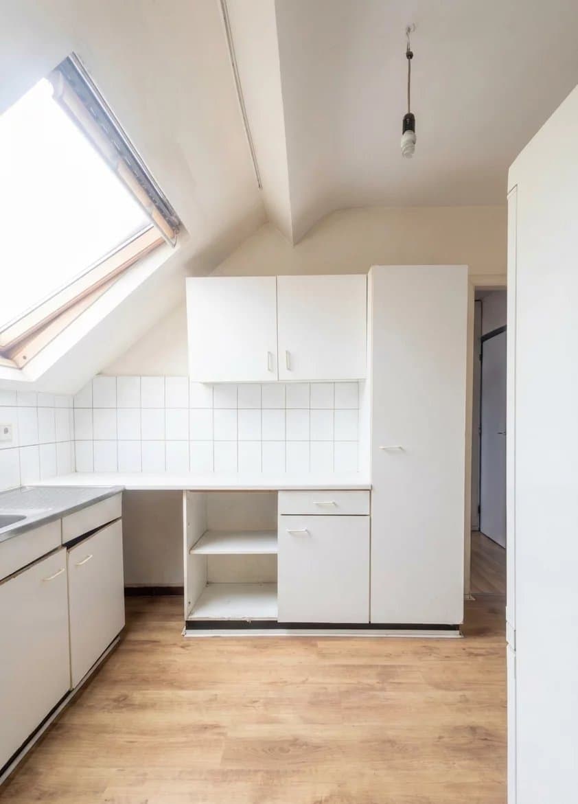 Studio + combles de 120 m² (2)