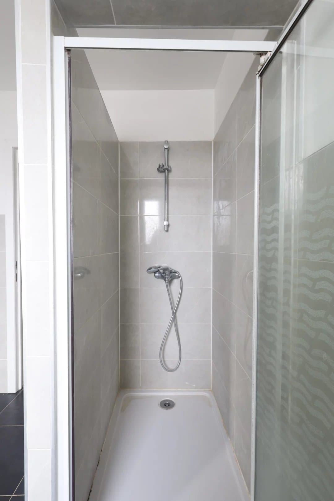 Immeuble mixte – Commerce et Triplex avec jardin de 240m² (23)
