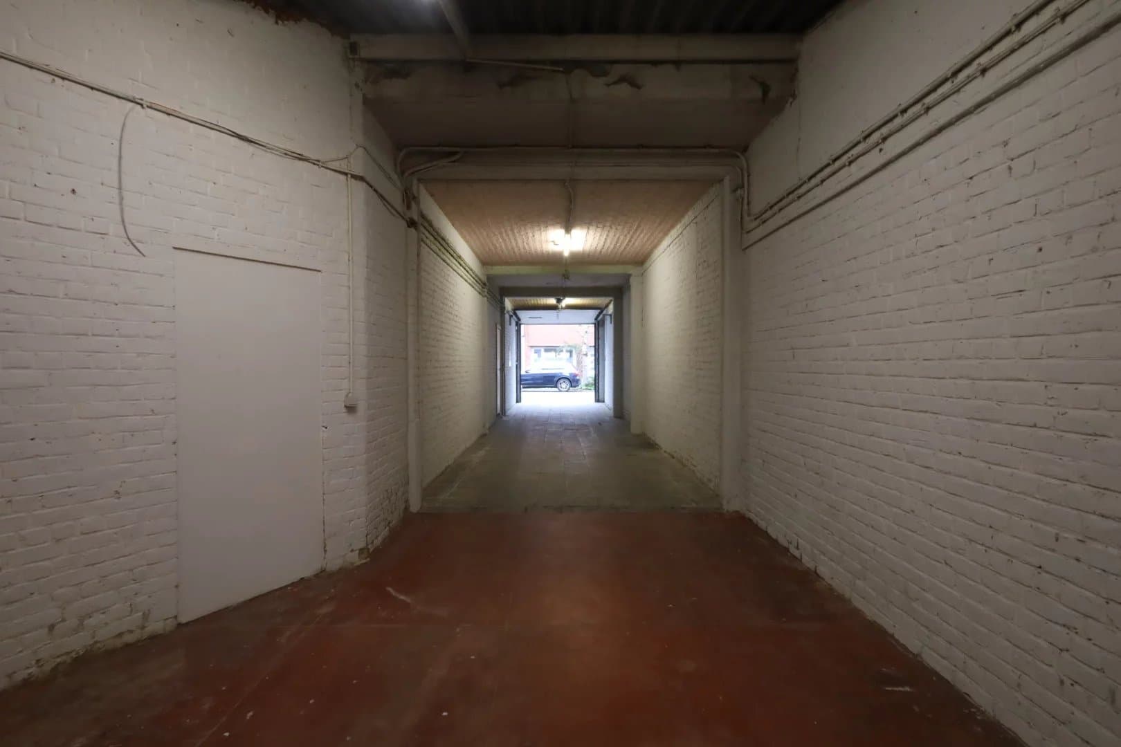 ENTREPÔT / ATELIER DE ± 310 m² À ANDERLECHT (10)