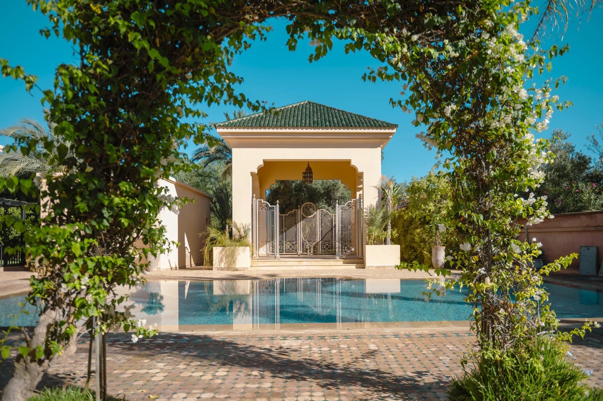 magnifique villa vers le golfe d'Amelkis (13)