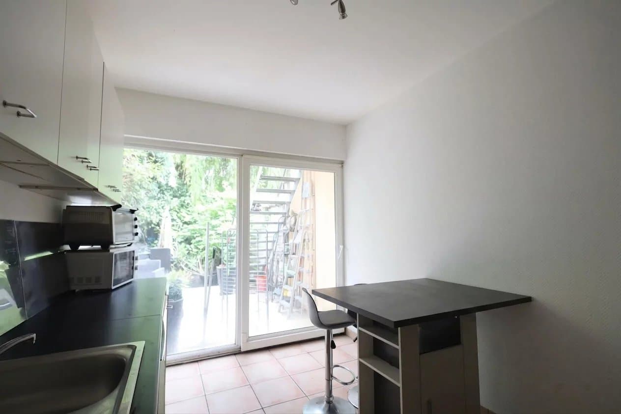 Maison de maître de 293 m² | 7 chambres | Jardin de 98 m² | Place du Miroir (27)