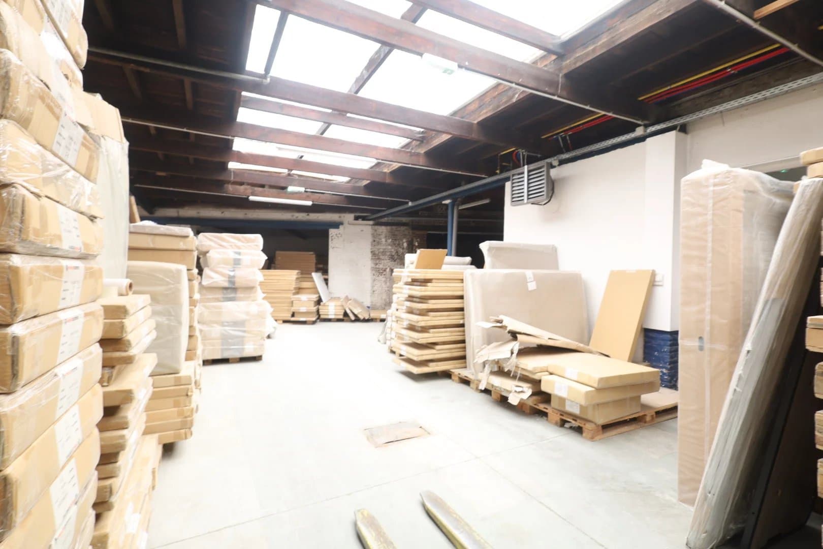 Entrepôt à louer à Schaerbeek – 1.100 m² (13)