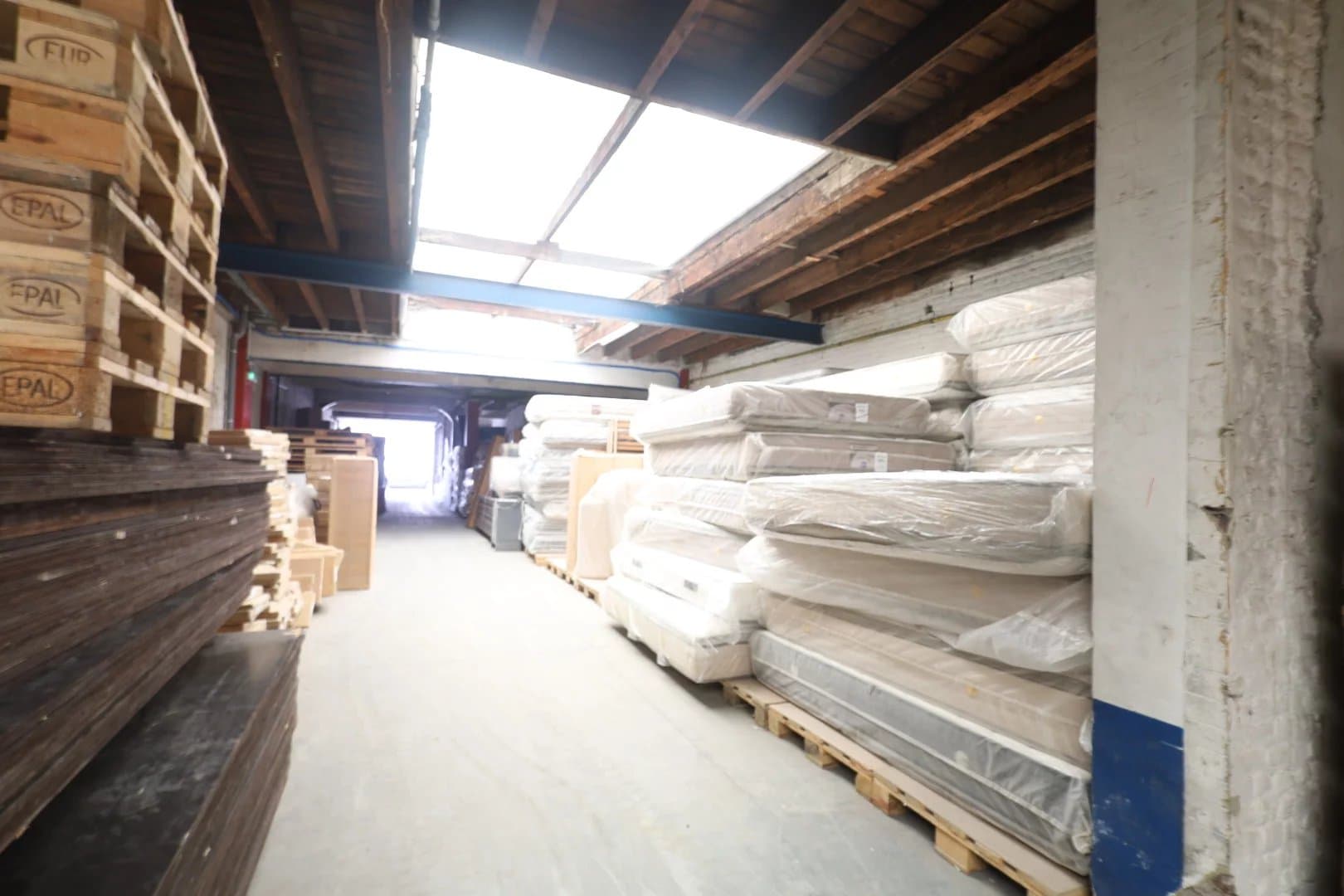 Entrepôt à louer à Schaerbeek – 1.100 m² (5)