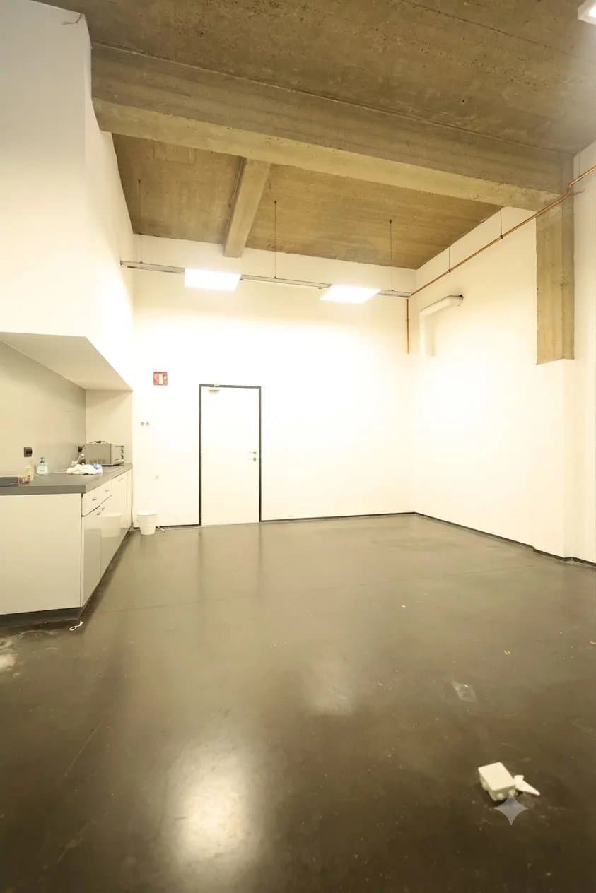 Bureau polyvalent de 270 m² | Idéal professions libérales & entreprises (12)
