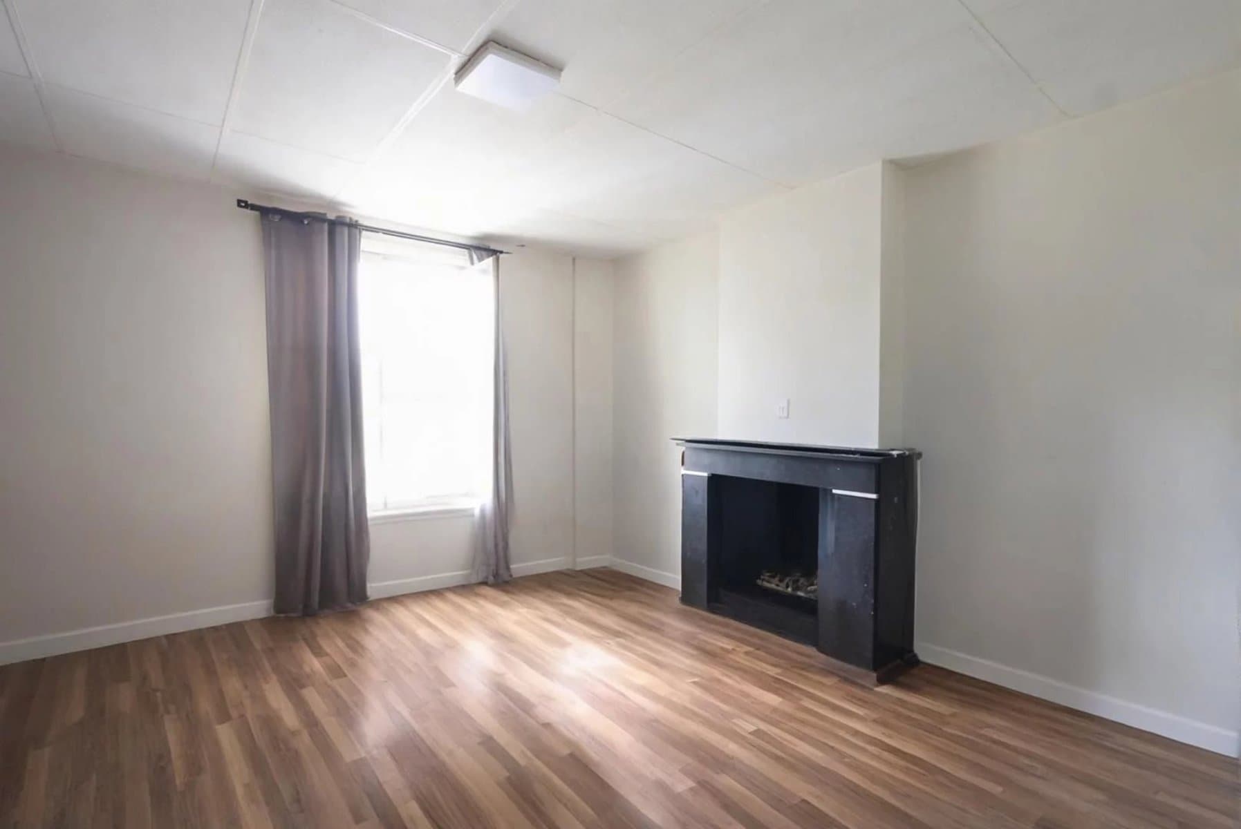 immeuble de rapport 3 unités - Place Élisabeth (8)
