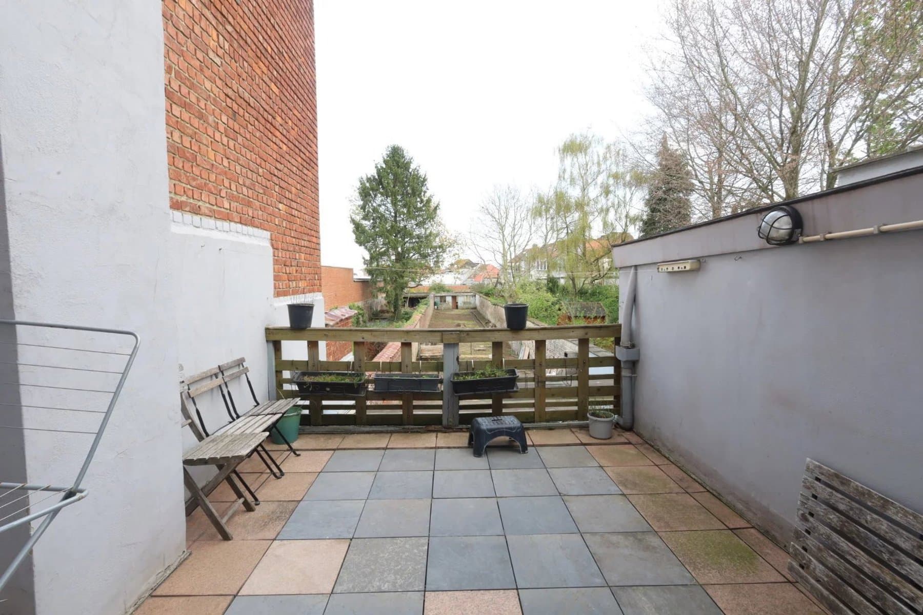 Immeuble mixte – Commerce et Triplex avec jardin de 240m² (13)
