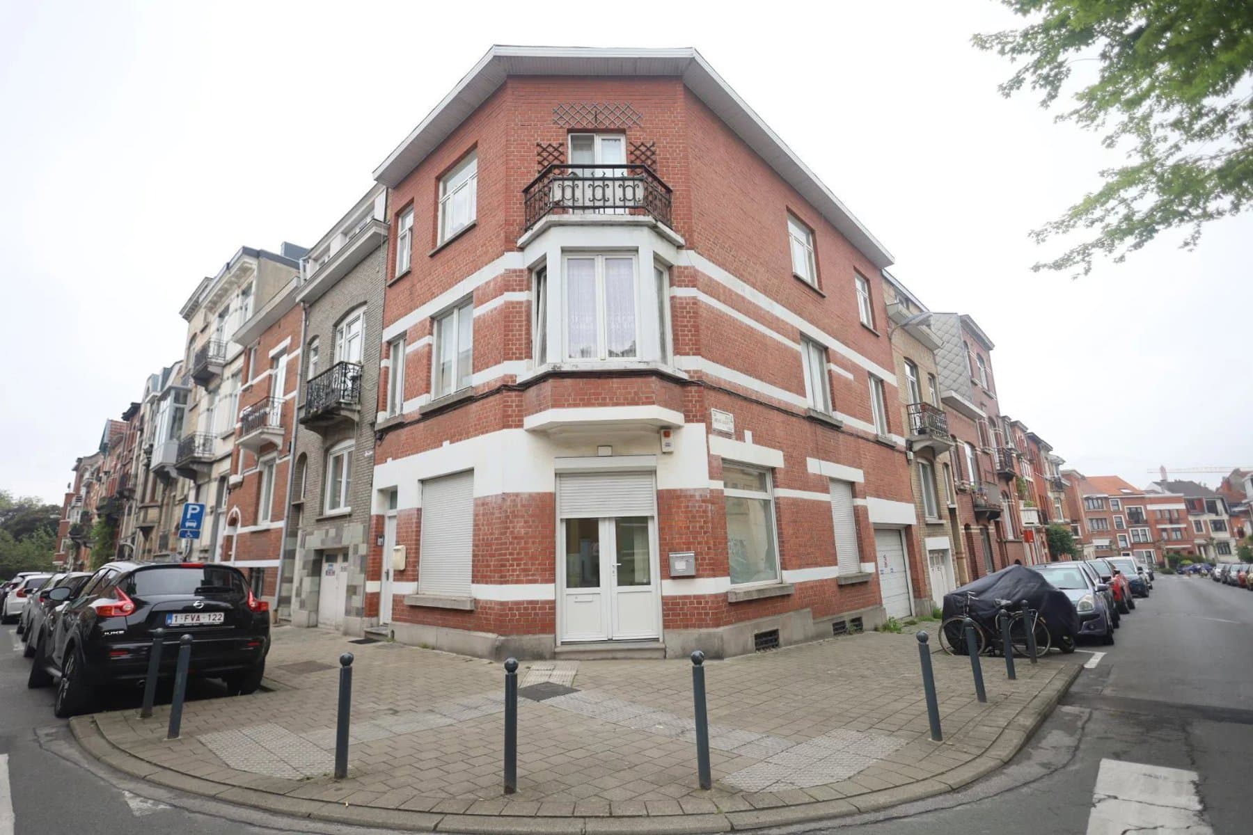 Commerce à louer – Excellente situation commerciale à Schaerbeek (1)