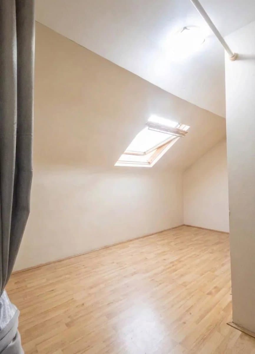 Studio + combles de 120 m² (5)