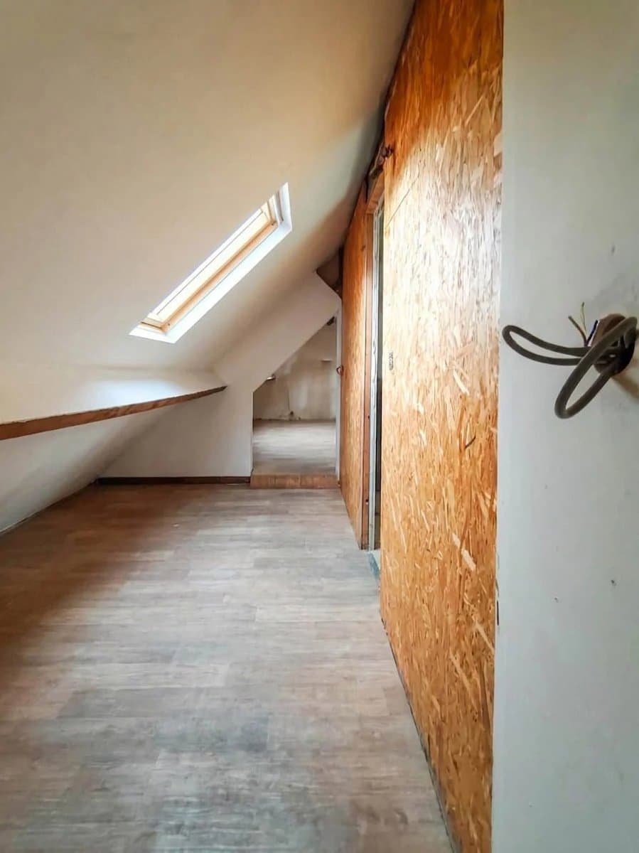 Studio + combles de 120 m² (10)