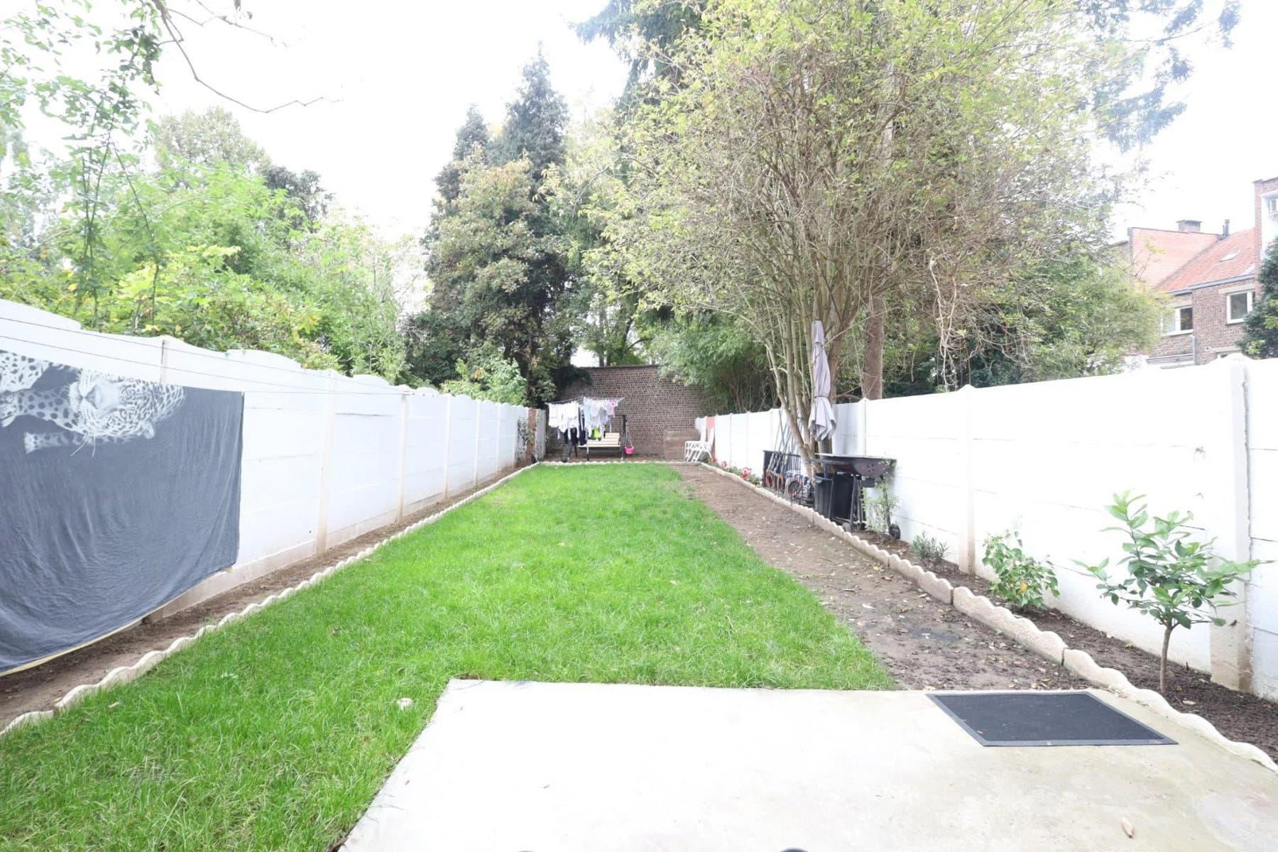 sous-plex 2 chambres avec jardin et garage (1)