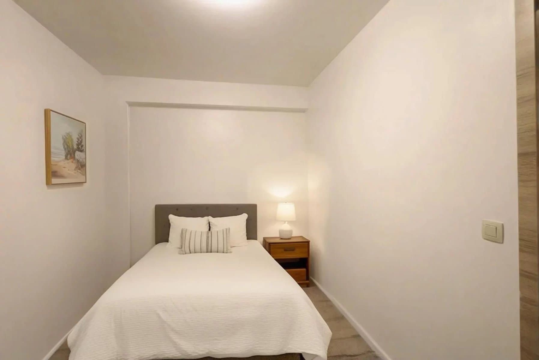 sous-plex 2 chambres avec jardin et garage (5)