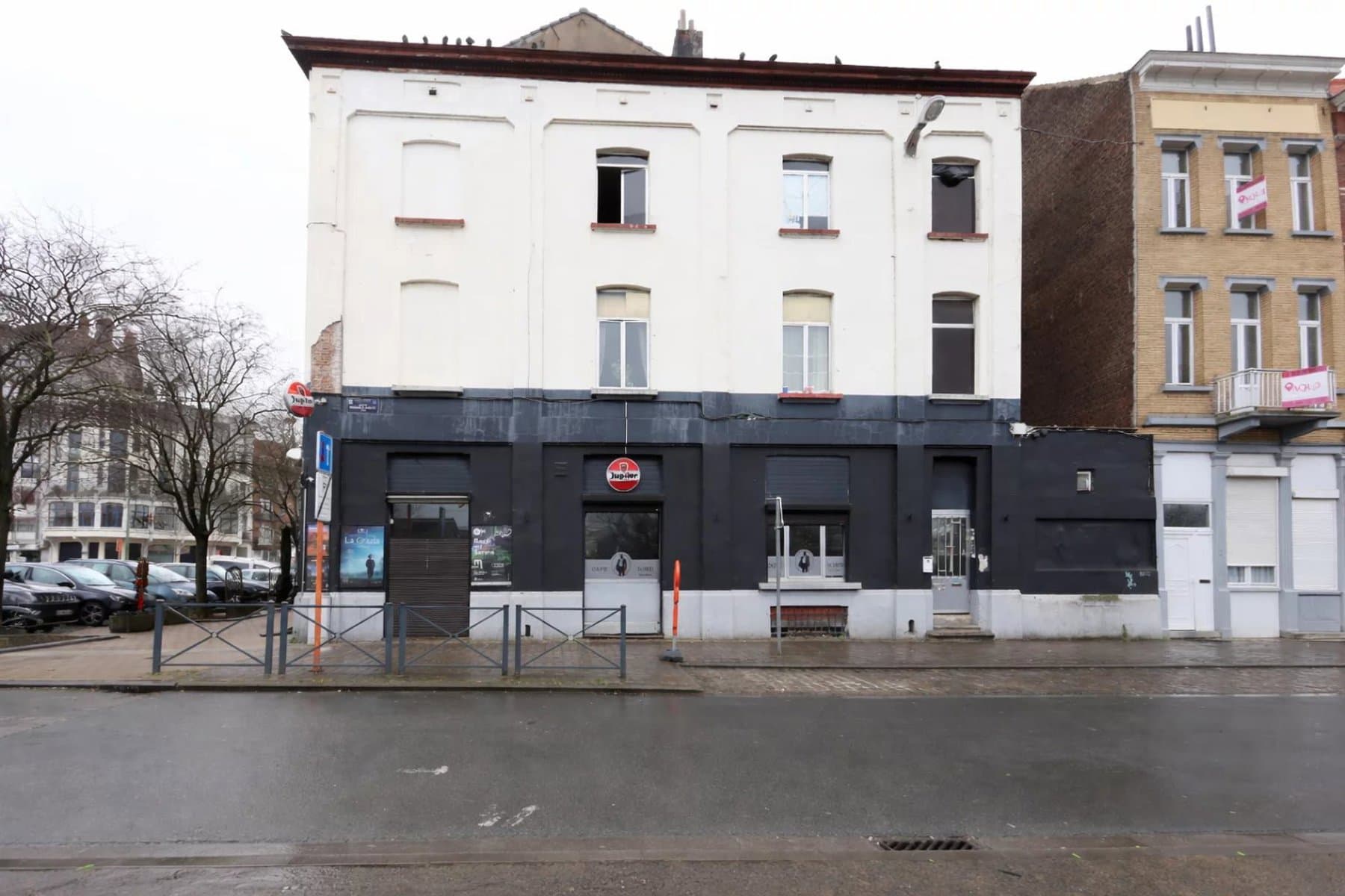 immeuble de rapport 3 unités - Place Élisabeth (1)
