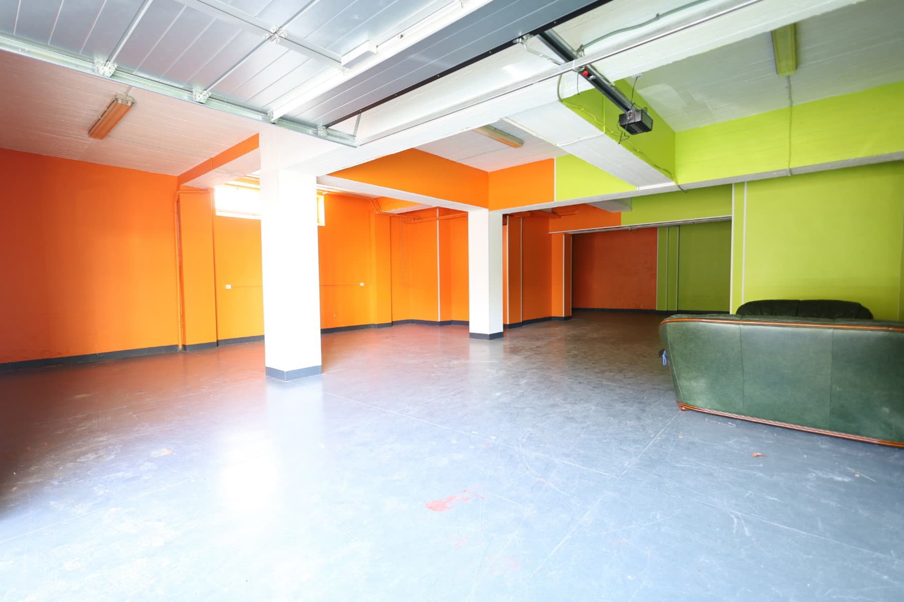 Entrepôt / Dépôt à Evere, photo 3