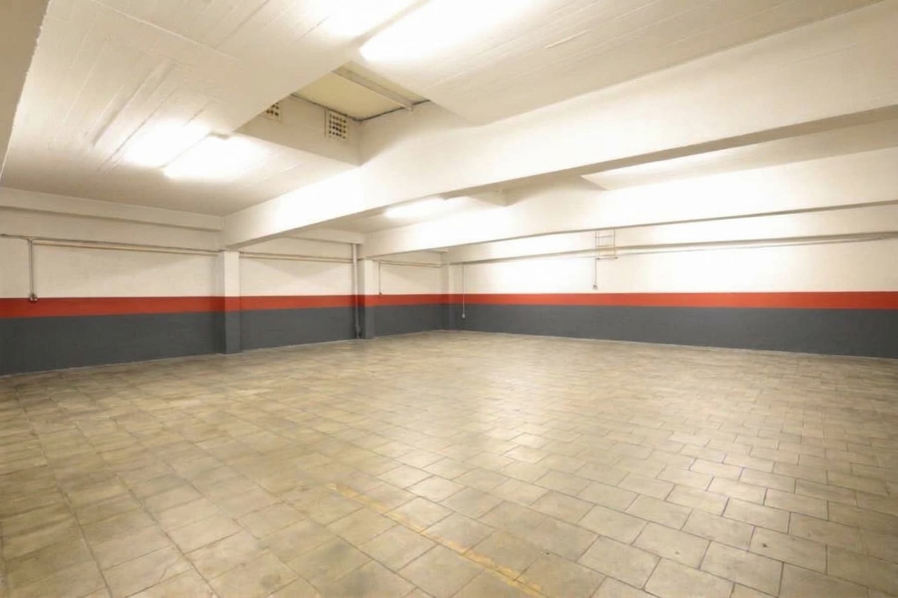 Entrepôt / Dépôt à Evere, photo 5