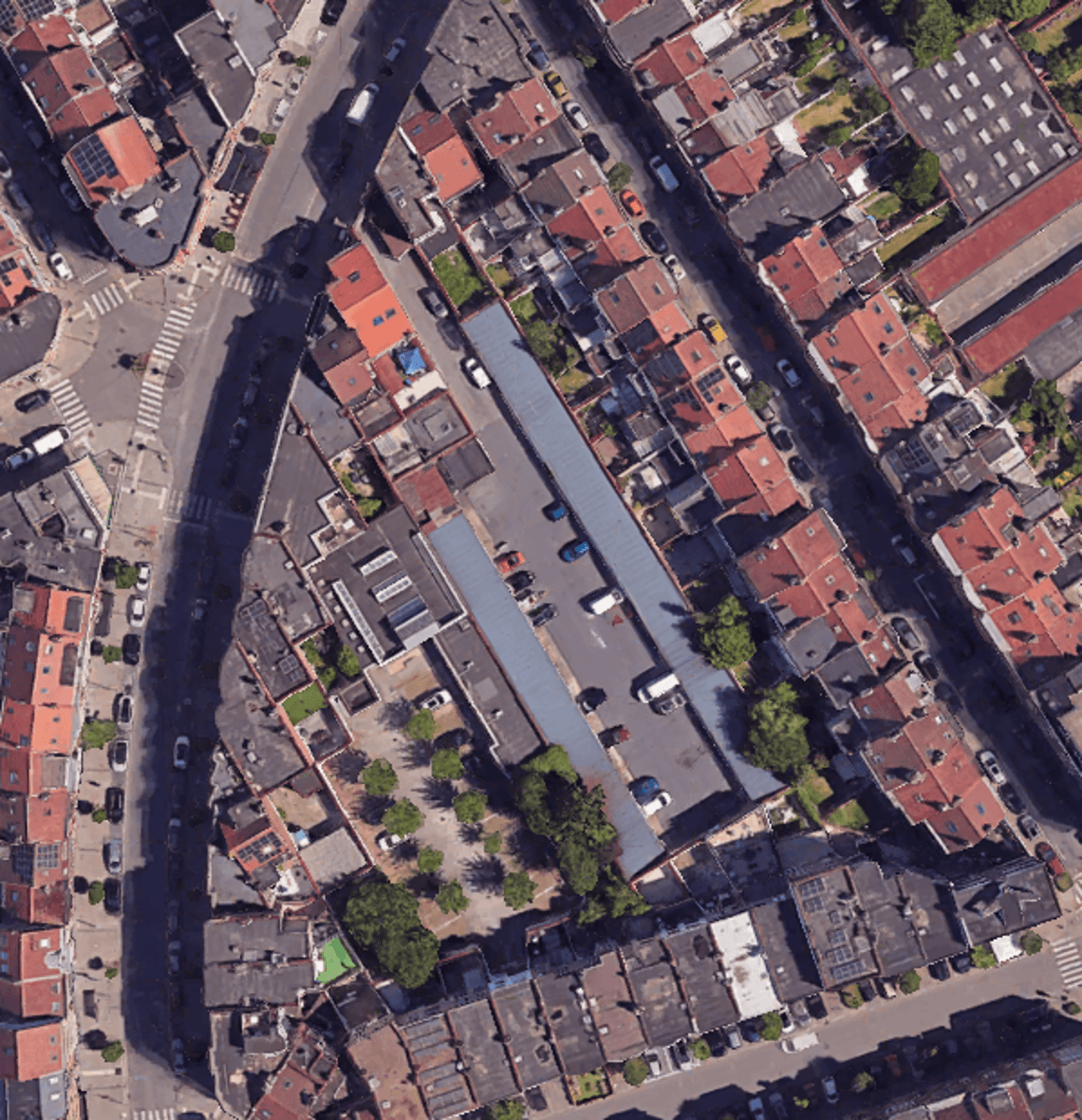 Warehouse in Evere, photo 1