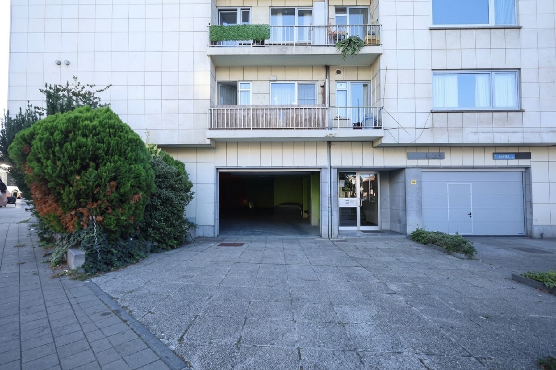 Entrepôt / Dépôt à Evere, photo 1